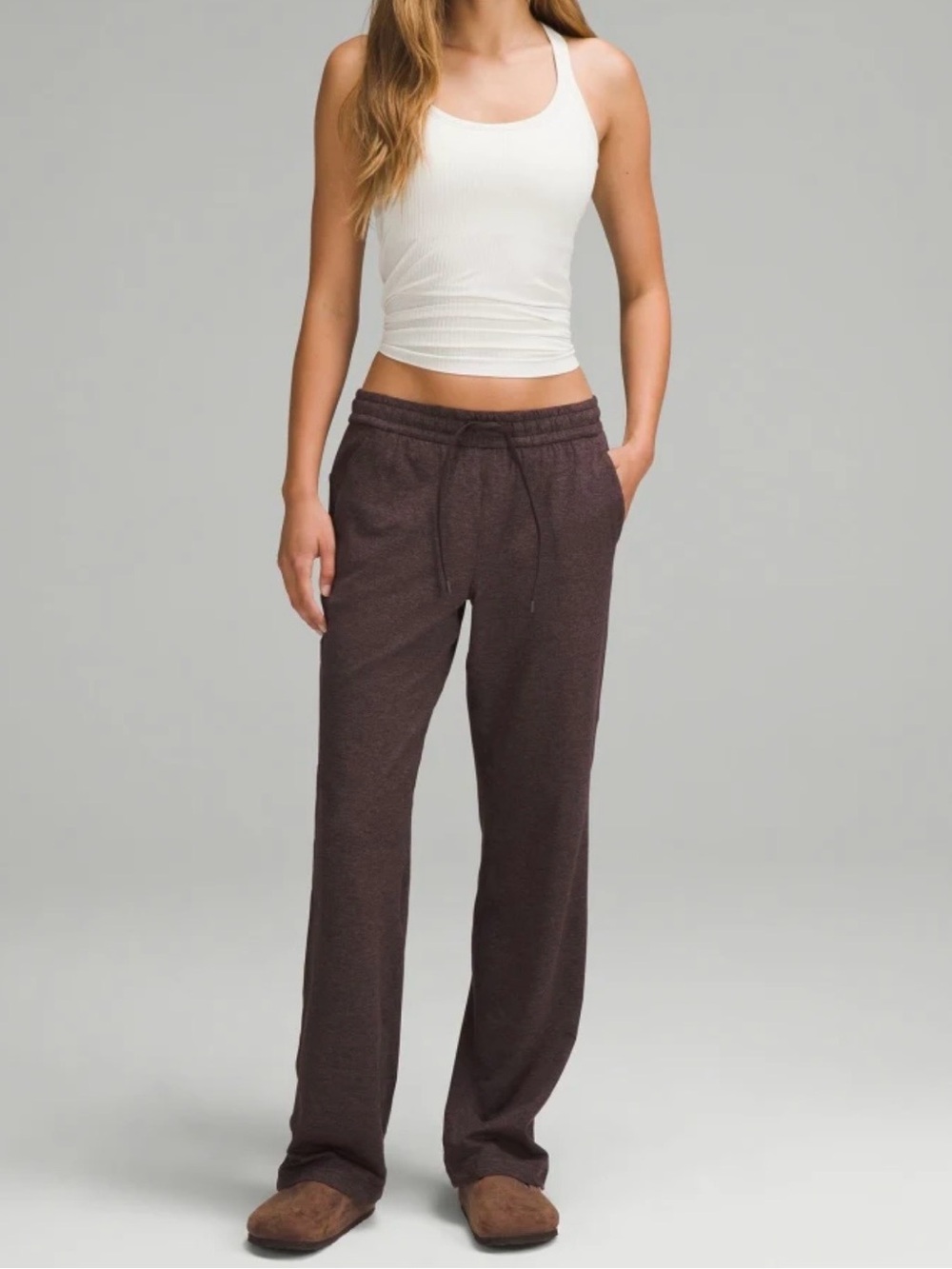Lululemon Soft Jersey Straight-Leg Mid-Rise
Pant- regular inseam